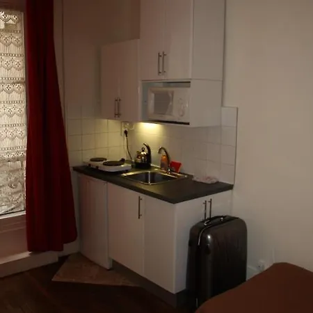 Pernety Montparnasse 4* Parigi